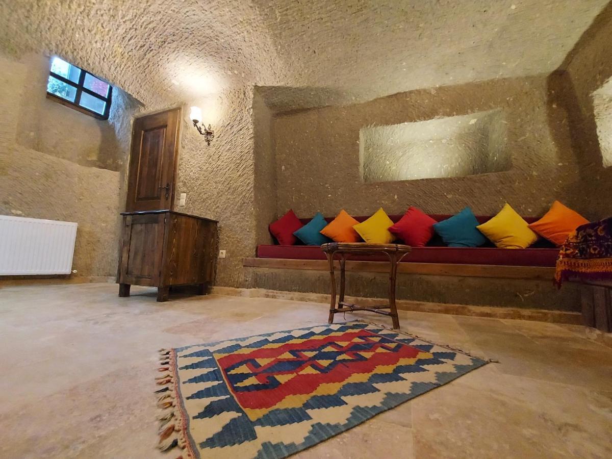 Armesos Cave Hotel Ürgüp Exteriör bild