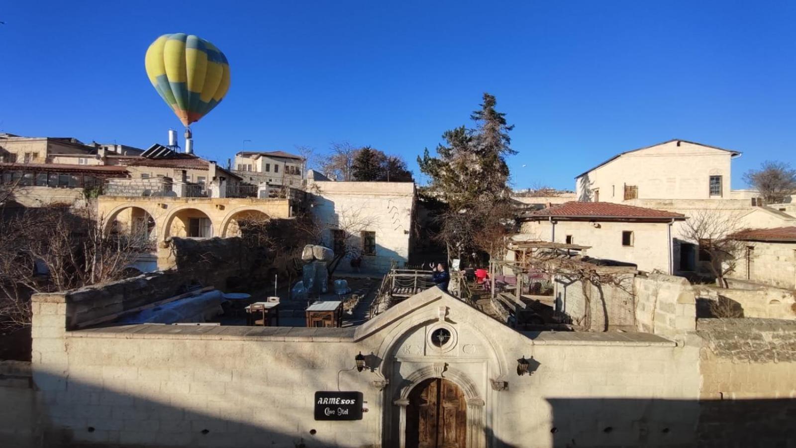 Armesos Cave Hotel Ürgüp Exteriör bild